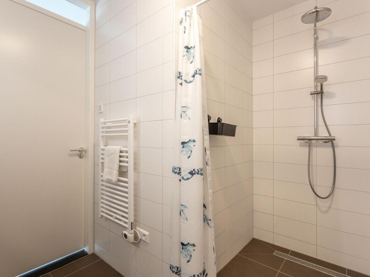 Modern With Harbour View In Appartement