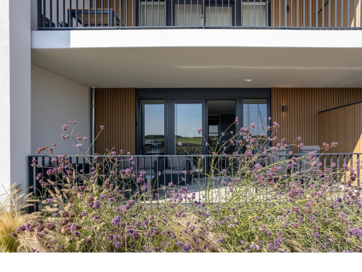 Modern With Harbour View In Appartement Kamperland